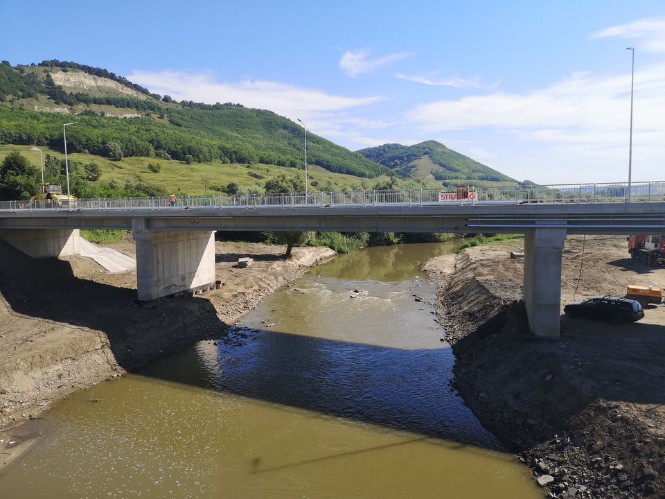 Podul peste râul Târnava Mare din Copșa Mică a fost finalizat