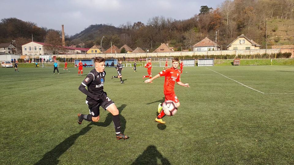 Victorie și înfrângere pentru echipele Under 19 și 17 ale Gazului Metan