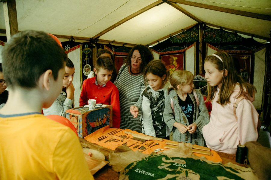 Noaptea Cercetătorilor se mută în mediul online