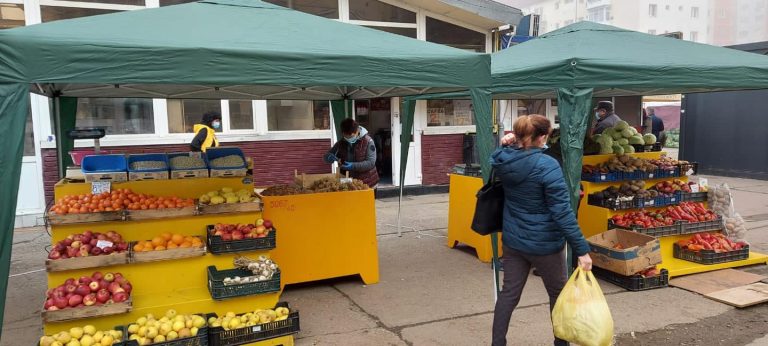 Florin Cîţu: Nu voi închide pieţele agroalimentare şi mall-urile