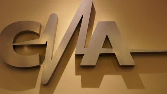 Spot despre campania de vaccinare anti-COVID 19 în care apar şi reprezentanţi ai cultelor