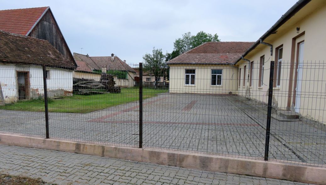 Peste 5 milioane de lei pentru reabilitarea școlii din Săcel și amenajarea unui spațiu de recreere în Mag