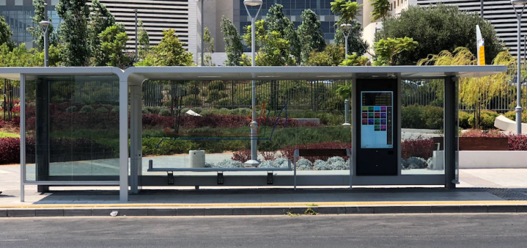 Prima stație de autobuz smart din Sibiu va fi funcțională din ianuarie 2021