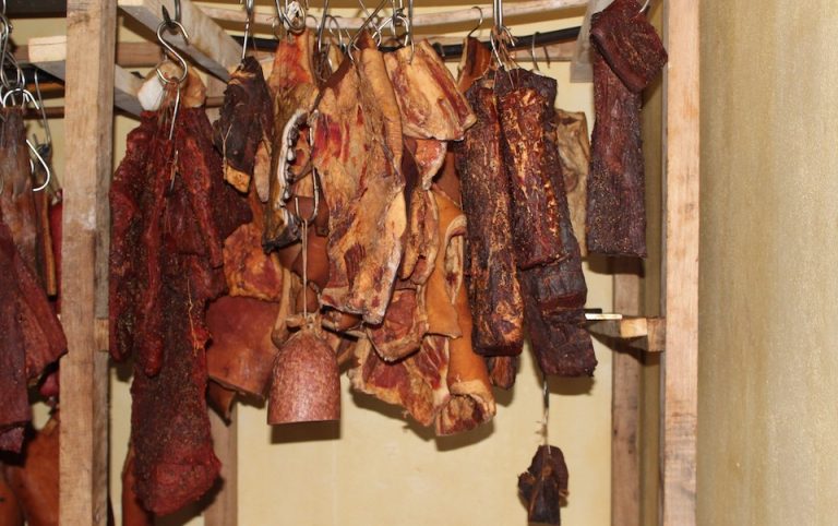 Program special de sărbători la Piața Volantă Transilvania