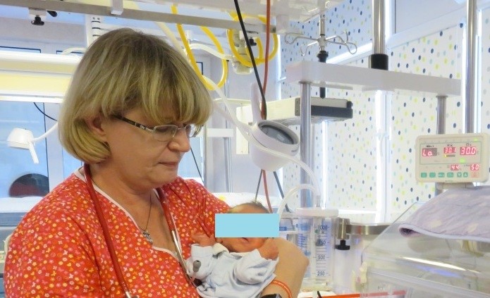 Aproape 3.100 de nou-născuți în 2020 în Maternitatea de la Județean