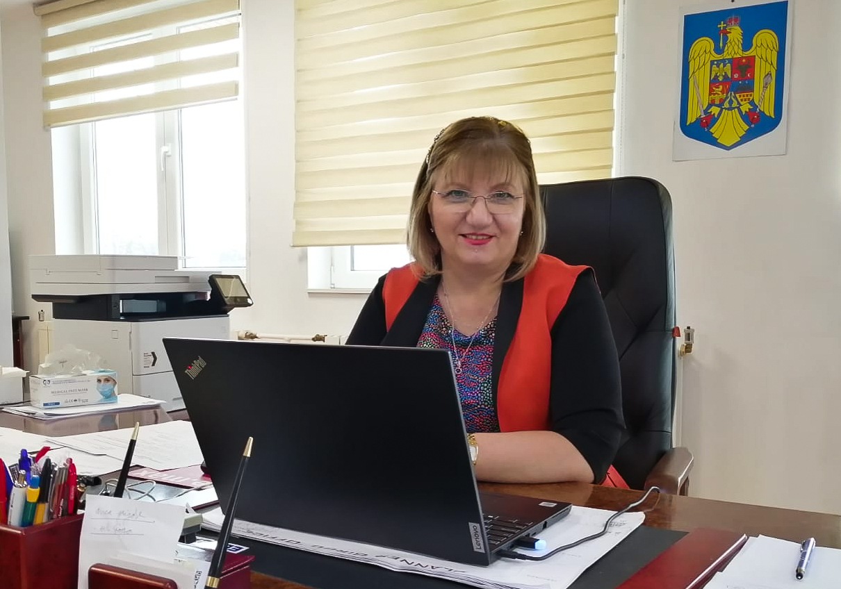 Monica Munteanu, șeful IȘJ Sibiu: „Îmi place să cred că intrăm într-un scenariu verde!”