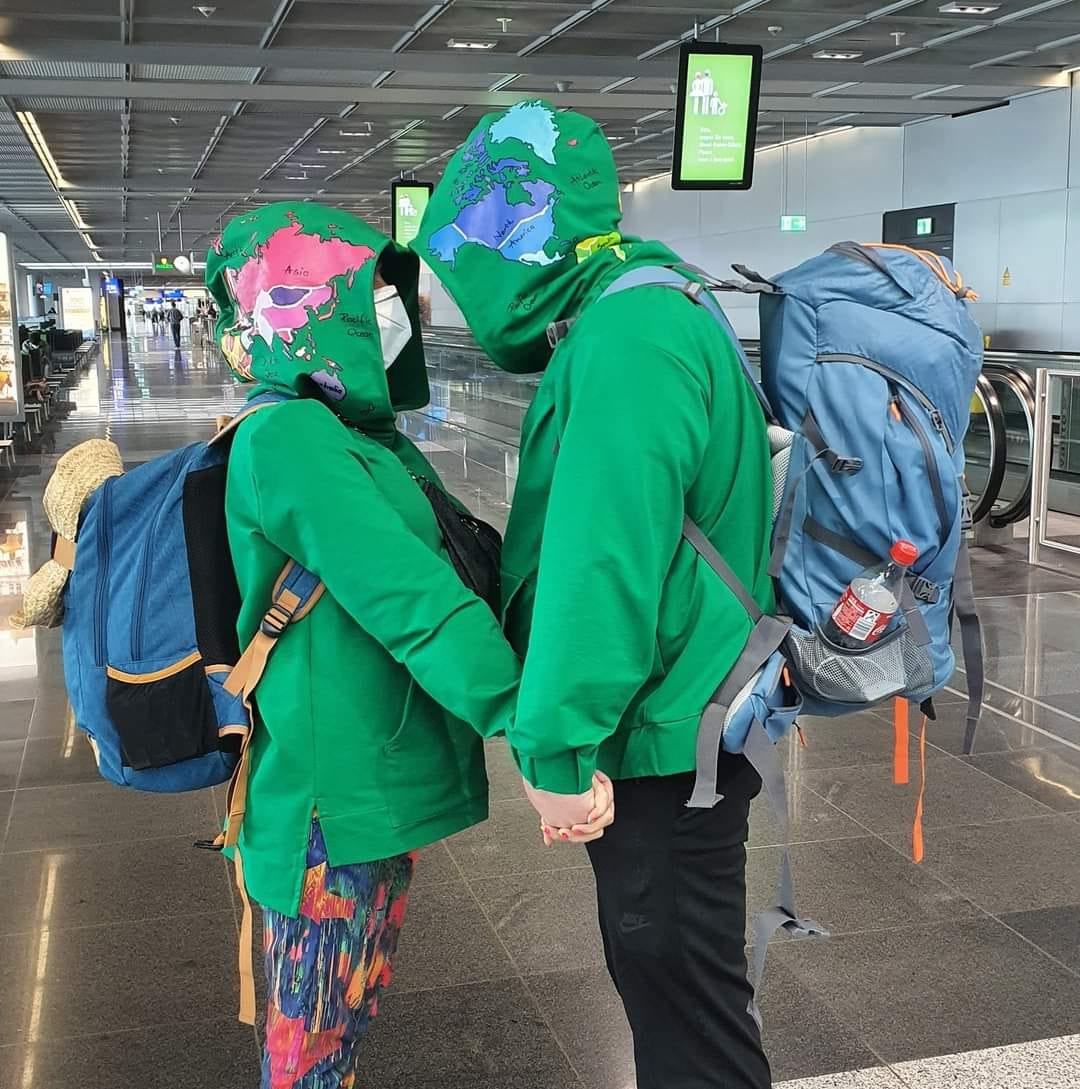 Vacanța de coșmar a unui cuplu din Sibiu, în Mexic: blocați și despărțiți de autorități, timp de trei nopți, pe aeroport