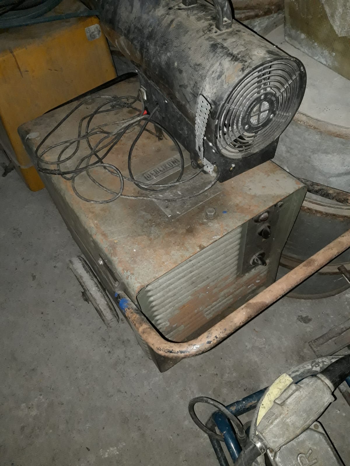 FOTO: Percheziții în Sibiu și Făgăraș pentru prinderea unor hoți. Tun de peste 60.000 de lei dat la începutul lunii