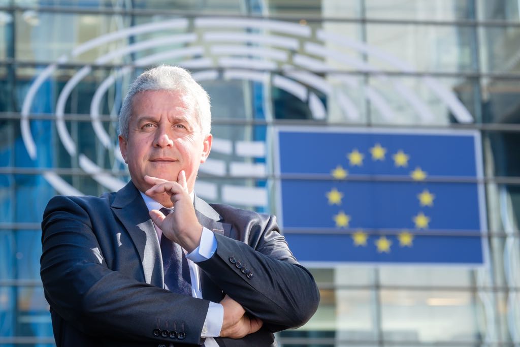 Europarlamentarul PNL, Daniel Buda, membru al Grupului PPE, la Sibiu