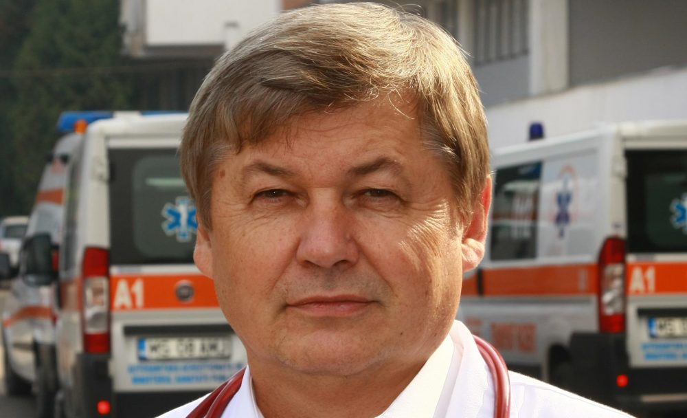 Noi acuzații pentru medicii din ATI. Un renumit chirurg reclamă moartea fratelui său, legat de pat și conștient