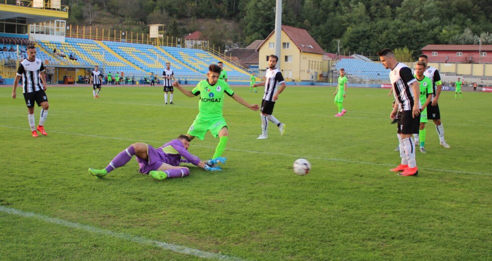 Egal pentru echipa secundă a Gazului Metan în deplasarea de la Petroșani