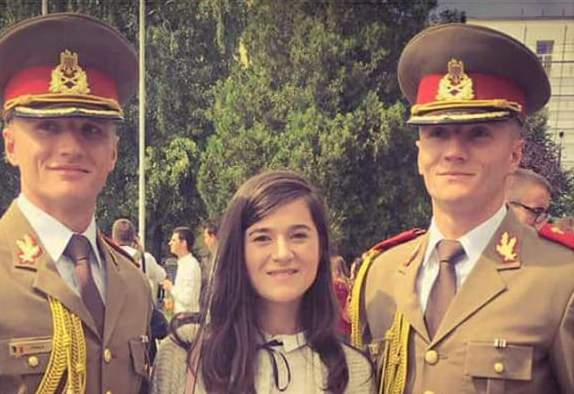 Povestea tristă a gemenilor Pohace, absolvenți ai Academiei Militare Sibiu: „Două suflete ce pot sta doar împreună”