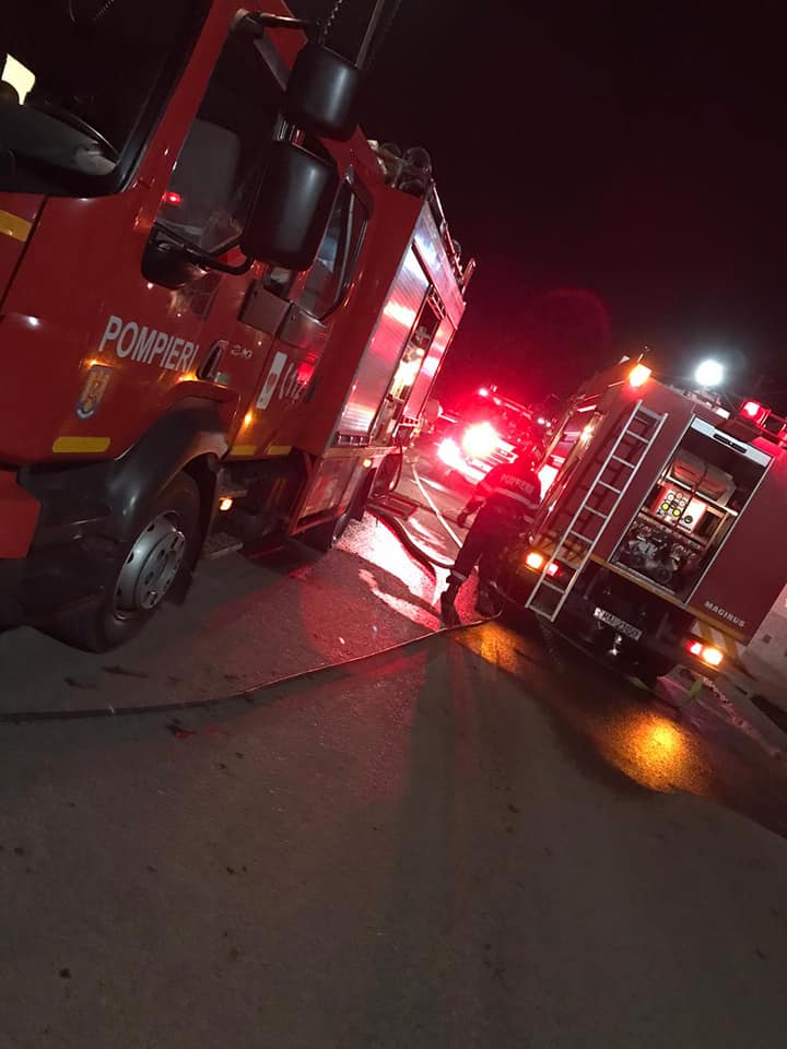 Pagube majore în urma a două incendii, în weekend în județul Sibiu