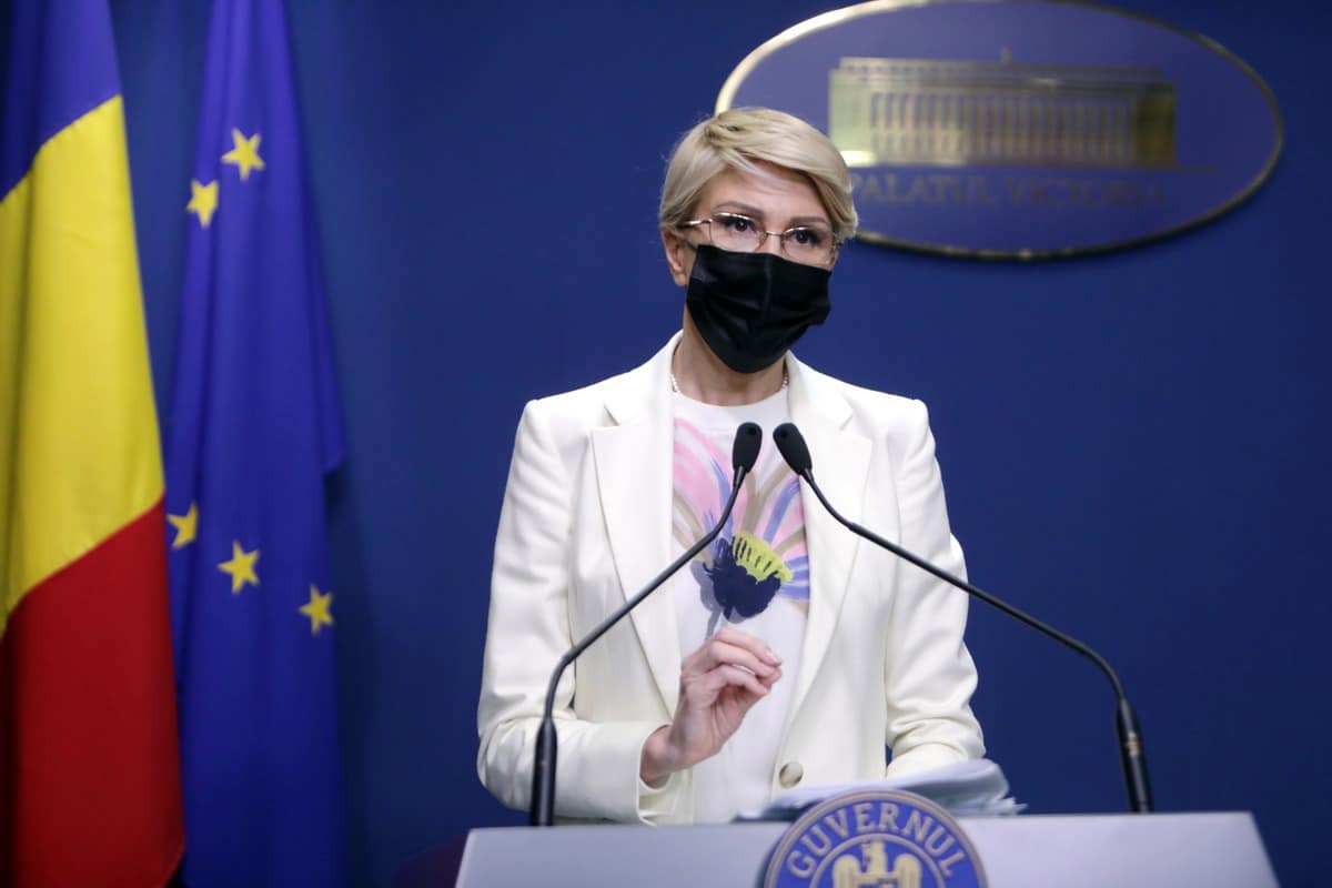 Ministrul Muncii: Niciun venit nu va scădea. Vor crește salariile care au rămas mult în urmă