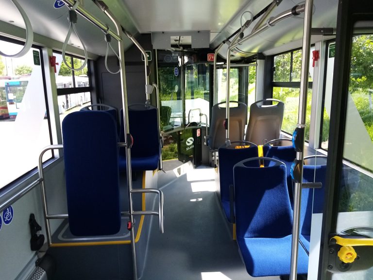 VIDEO: 5 troleibuze noi vor ajunge la Mediaș. Miercuri a fost semnat contractul