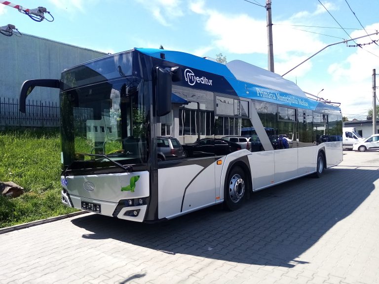 Proiect de 20 de milioane de lei pentru achiziția de troleibuze, autobuze electrice și stații de reîncărcare, în Mediaș