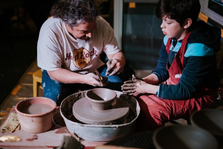 Atelier de ceramică pentru copii și părinți, la Nocrich, de 1 iunie