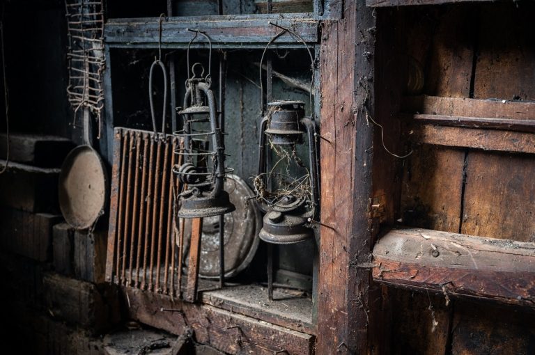 Țara Colibelor: cum să salvezi cultura și peisajul montan al Sibiului