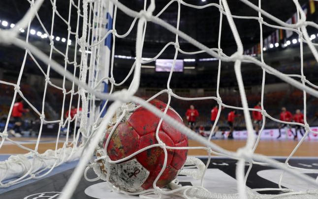 La Sibiu va fi marcat peste un secol de la primul meci de handbal din România