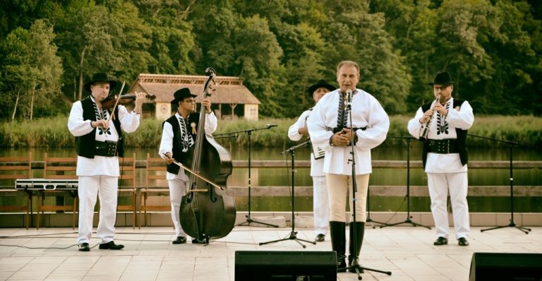 Ateliere gastronomice și muzică la Noaptea Muzeelor în Muzeul Astra