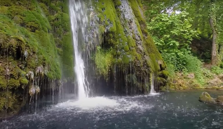 VIDEO A fost descoperită cascada din România mai frumoasă decât Bigăr