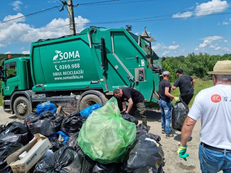 Acțiune de ecologizare în Cisnădioara, pe Valea Argintului