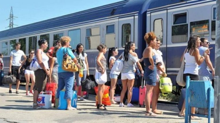 VIDEO Trenurile Soarelui, de la Sibiu la Mangalia, au vagon de dormit, în acest an, dar și prețuri pe măsură