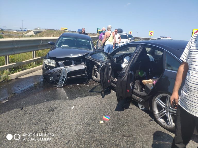 FOTO 6 răniţi în urma unui accident rutier pe drumul către Ocna Sibiului