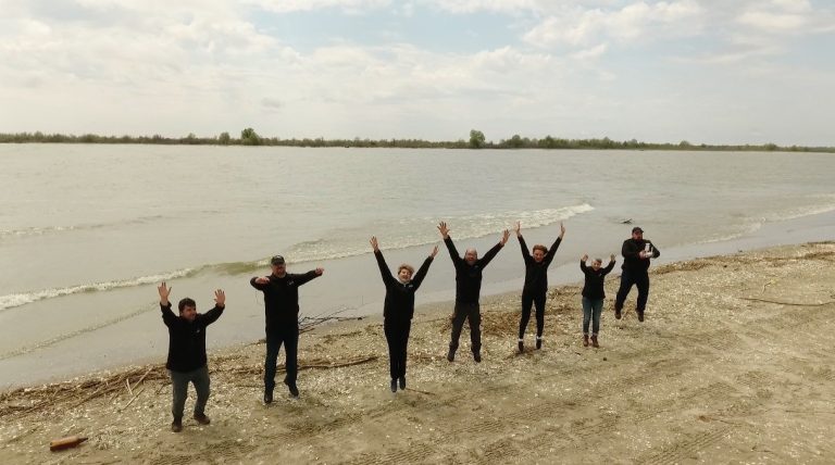 Lecții din dronă: profesorii sunt așteptați să participe la proiectul „Educație la Înălțime”