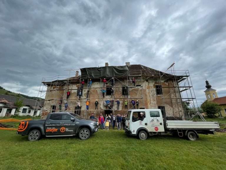 Ambulanța Monumentelor și Castelul Brukenthal din Micăsasa, subiect de reportaj în Washington Post