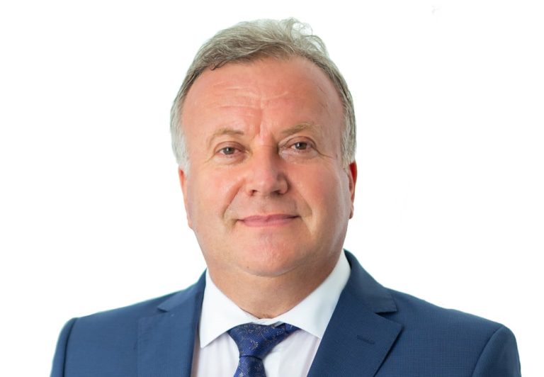 Deputatul PNL Constantin Șovăială candidează la președinția PNL Sibiu împotriva Ralucăi Turcan