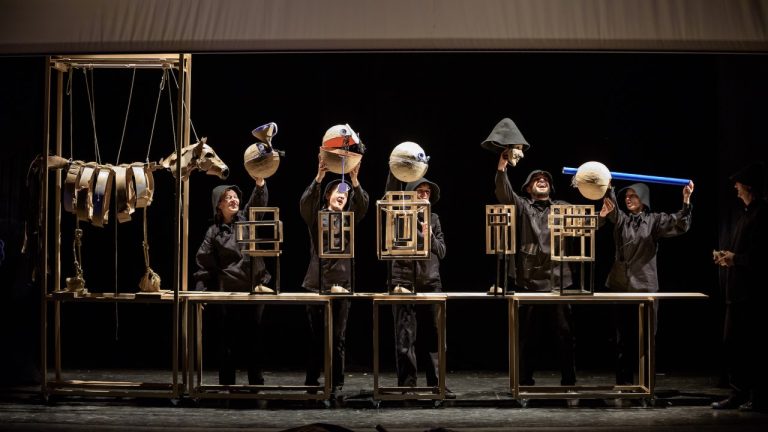 Teatrul Gong prezintă pentru ultima dată în acest an ,,Harap Alb”