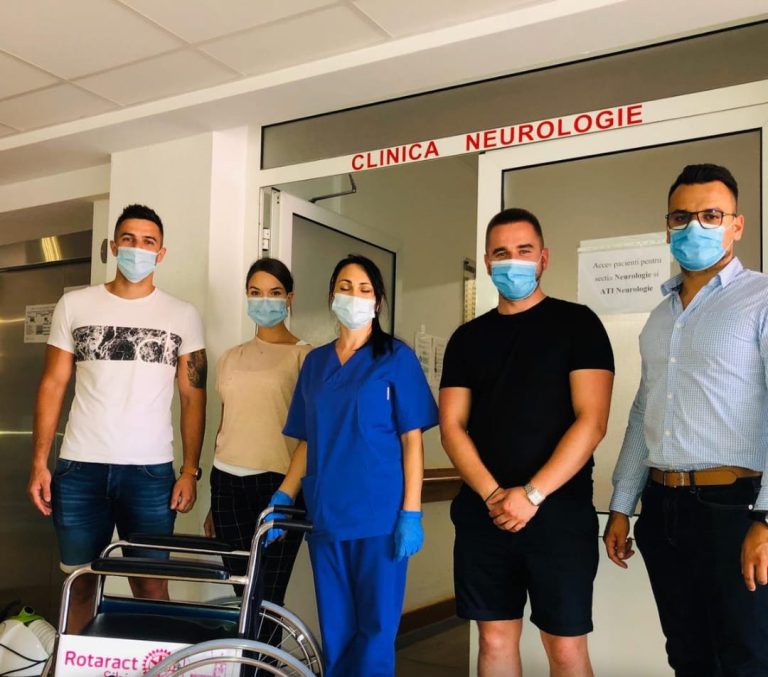 FOTO Donație a Asociației Rotaract Sibiu pentru Neurologia Spitalului Județean
