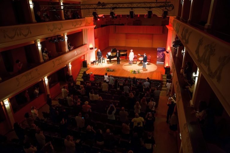 Sibiul și alte orașe din țară vor găzdui concerte din programul Festivalului Internațional „George Enescu”