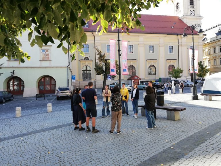 Liceenii sibieni au deslușit tainele din spatele artei cinematografice, la ASTRA Film