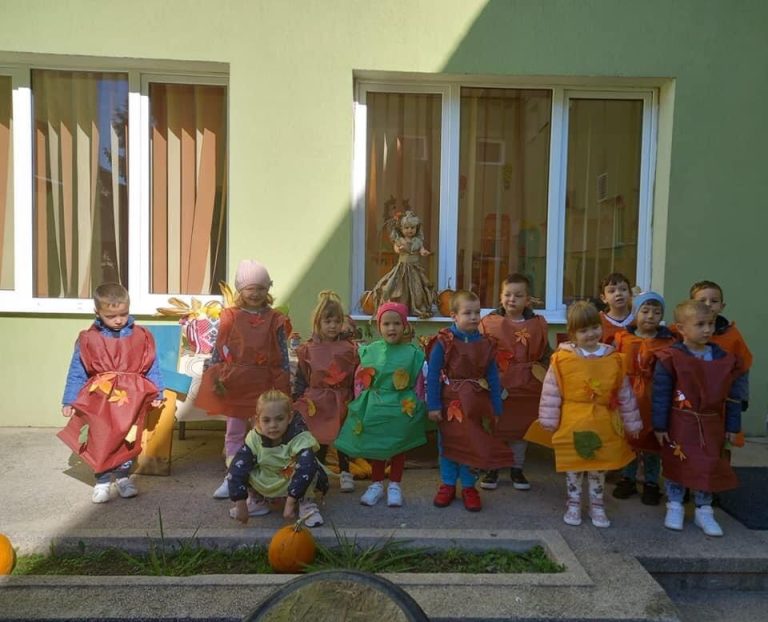FOTO Ziua Recoltei de…activități și bună dispoziție la Grădinița “Rază de Soare” Mediaș