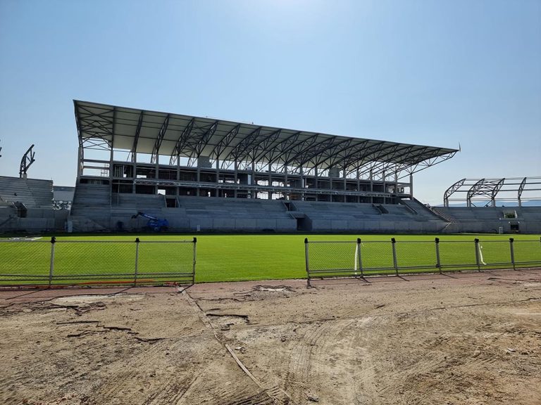 Costurile proiectului Stadionului Municipal Sibiu cresc amețitor. Explicații oficiale pentru demolarea tribunei oficiale