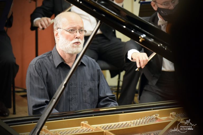 Pianistul Sorin Petrescu, la „Minunata Muzică Nouă” de la Sala Thalia