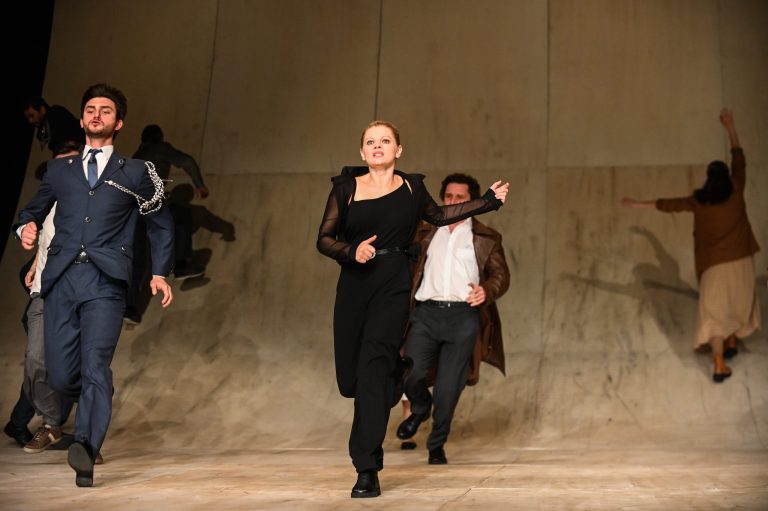 Februarie vine cu surprize pe Scena Digitală a TNRS