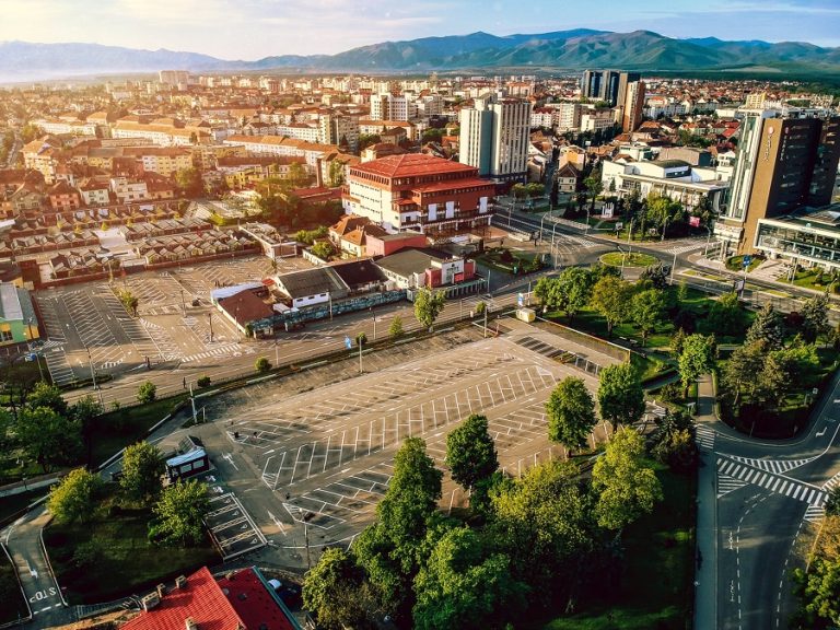 Primăria oprește gratuitatea la parcare acordată medicilor. Medicii de familie își păstrează acest drept