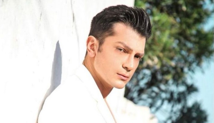 Povestea lui Bogdan, cel mai frumos sibian, care reprezintă România la marile concursuri Grand Slam