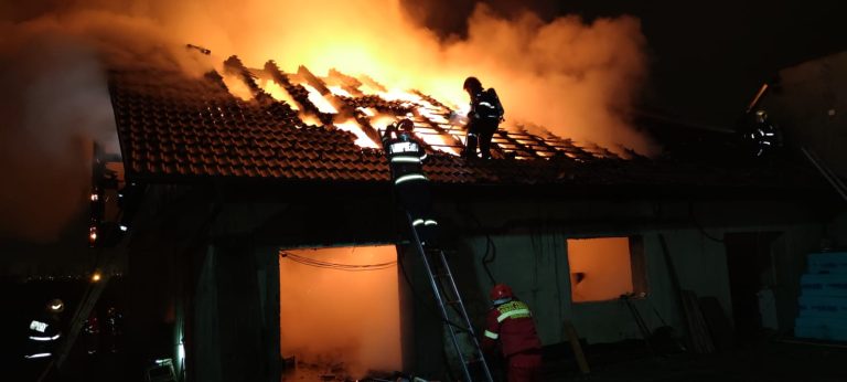 4 incendii stinse de pompierii sibieni în ultimele zile