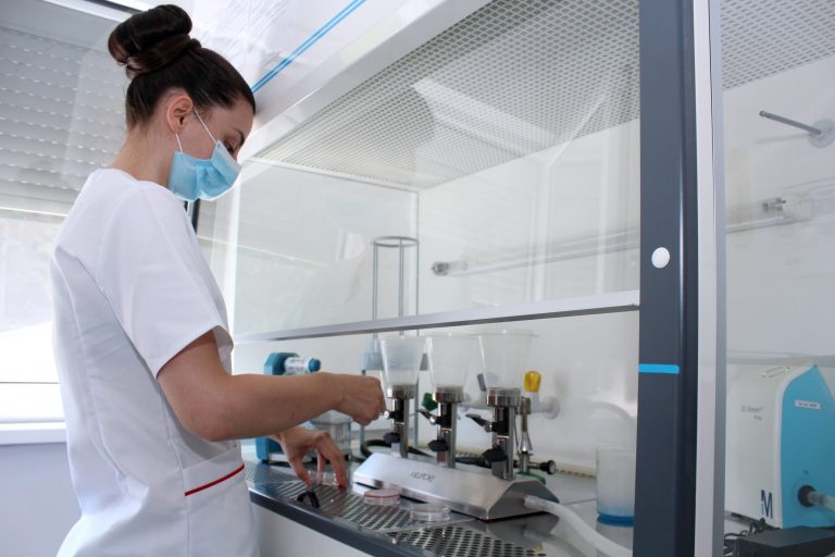 APĂ CANAL SIBIU  S.A. angajează pentru LABORATORUL DE ANALIZA APA POTABILĂ ȘI APE UAZATE