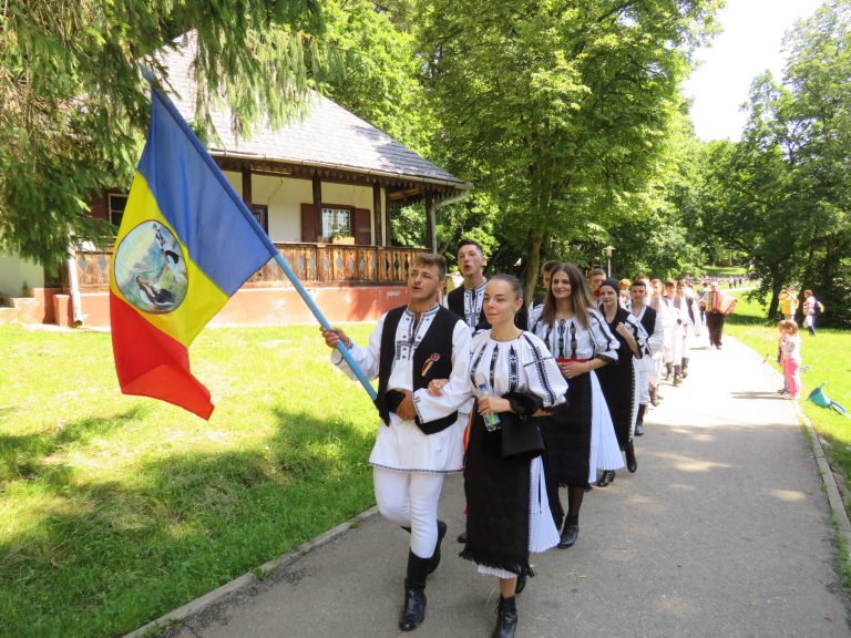 Vin colindătorii la Muzeul ASTRA!