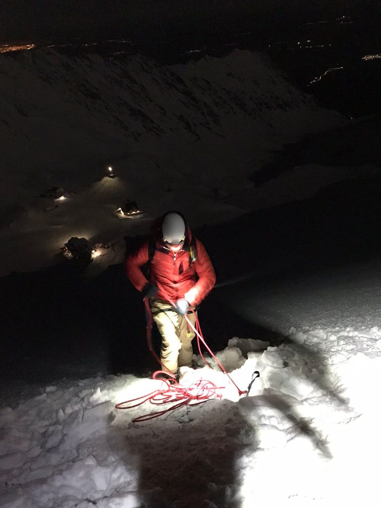 Doi turiști blocați în Munții Făgăraș, recuperați de salvamontiștii sibieni