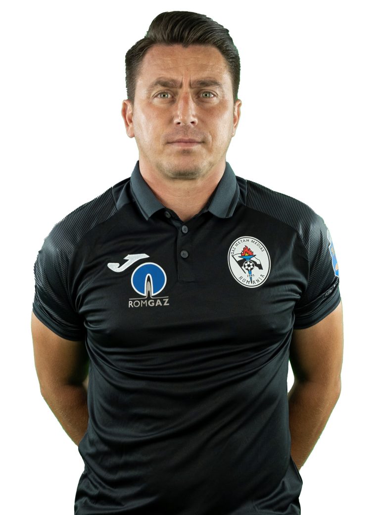 Părăsită de mai mulţi titulari, Gaz Metan rămâne şi fără antrenori