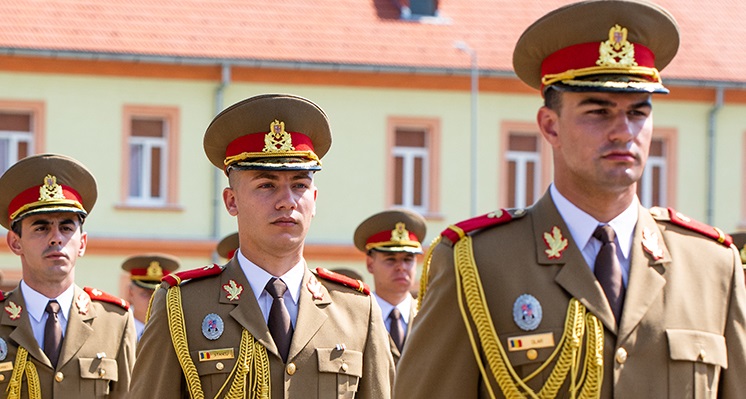 Consiliul Județean scoate Armata la lucru: studenții Academiei Militare Sibiu vor amenaja 400 de km de trasee de drumeție