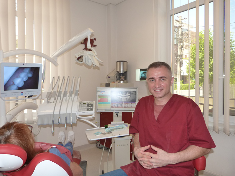 Sistemul revoluţionar informatizat numit CEREC, disponibil la Clinica Misan Med