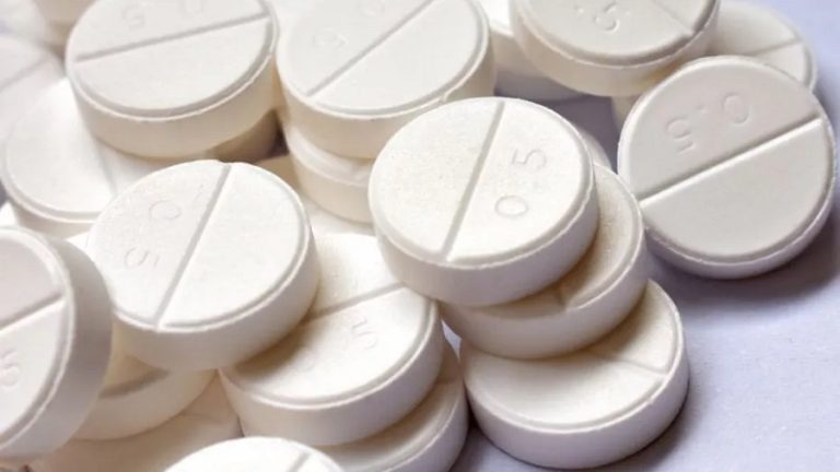 După declarațiile lui Trump, autoritățile medicale din România reacționează în cazul paracetamolului