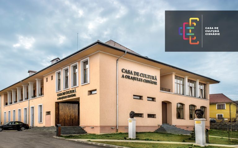 Marea întrebare, la Casa de Cultură Cisnădie: „Vrei să fii soția mea?”